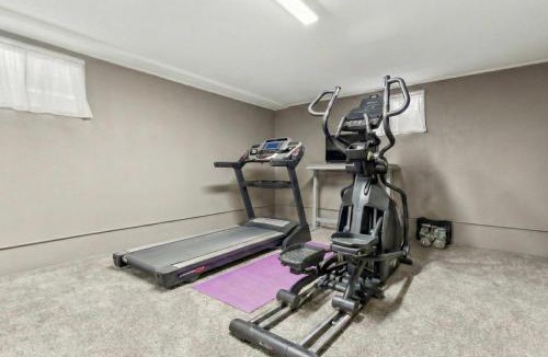 Cheyenne House | Cozy 3BR Home with BBQ Patio & Gym Near Downtown