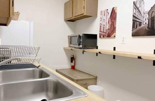 University North Apartment | Cozy apartment Downtown FoCo