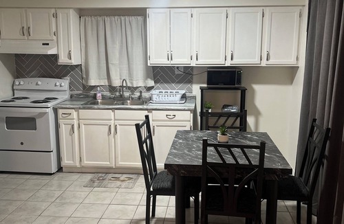 Redford Apartment | Cozy apartment in welcoming Presidio with WiFi, AC
