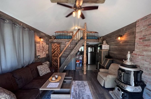 Edson Cabin | Cozy cabin in the country with all the amenities