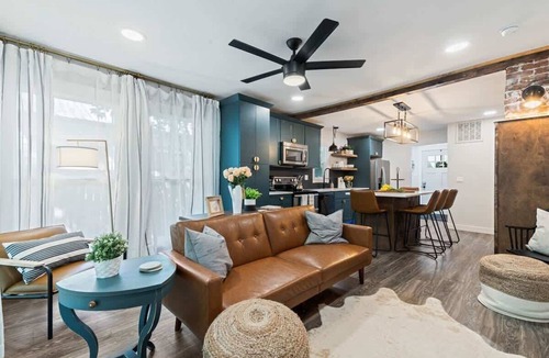 Caldwell House | Cozy Caldwell Retreat | Golf Course Views Near Downtown