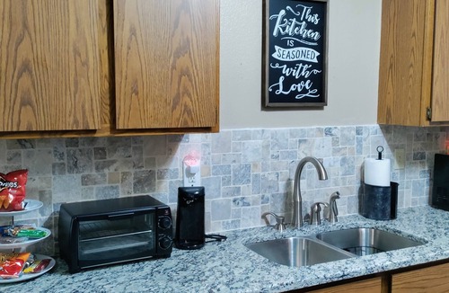 Chisholm Creek Condo | Cozy Chisholm charm apartment