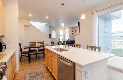 Fort Collins House | Cozy Colorado Escape Near Breweries & Nature