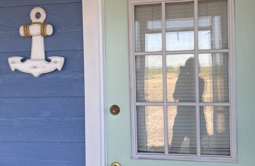 Millersview Cottage | Cozy Country Cottage at Lake Ivie (NO cleaning fee)