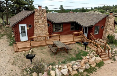 Red Feather Lakes Cabin | Cozy Glamping Cabin in Red Feather Lakes, Perfect for an Escape to the Rocky Mountains