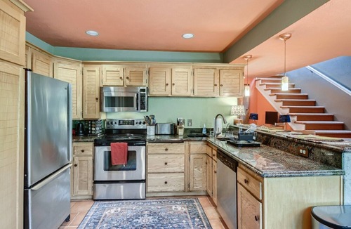 Platt Park House | Cozy Historic Denver Duplex | Private Gym | Easy Drive to Red Rocks