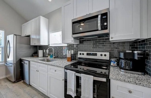 Montgomery House | Cozy Home Lake Conroe