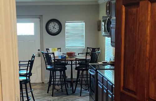 Central Oklahoma City House | Cozy Home Sweet Home