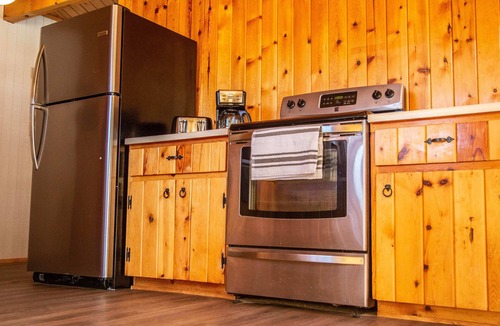Vadito House | Cozy house at Sipapu Ski Resort with a gorgeous view overlooking the mountain