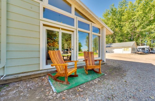Caldwell Apartment | Cozy Idaho Retreat w/Grill & Fire Pit!