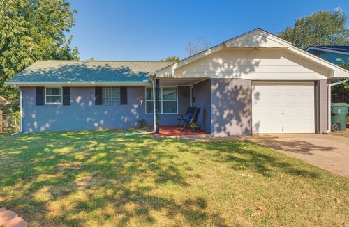 Norman Cottage | Cozy Norman Home: 4 Mi to Oklahoma University!