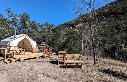 Vanderpool House | Cozy Safari Tent in Bandera for Romantic Getaways to Texas Hill Country