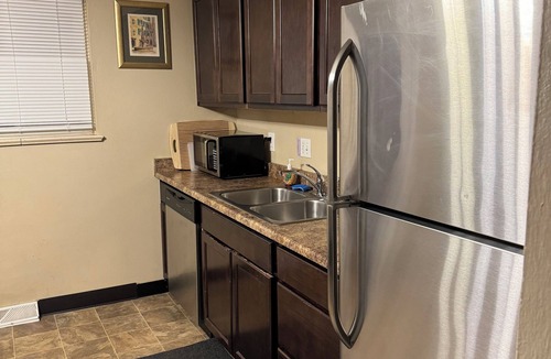 Berkley House | Cozy two bedroom duplex in central neighborhood