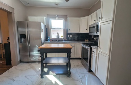 Kansas City House | Craftsman house near downtown KC and MCI airport