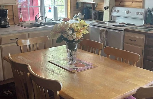 Cascade Cabin | Creekside Cabin, Pet Friendly, Lake Access!