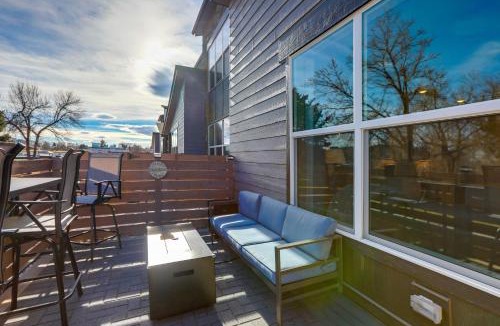 Alta Vista Area House | Creekside Retreat Near Olde Town Arvada