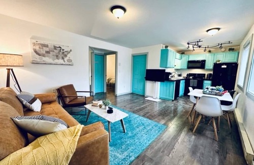Joseph Condo | Crescent Lake condo at Lakes Basin Village