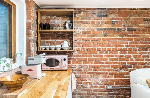 Cheesman Park Apartment | Cute/Cozy Basement Apartment in Old Denver’s Hip Cheeseman Park neighborhood!