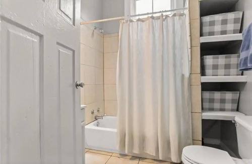 Faubourg Livaudais House | Cute Duplex in Central City