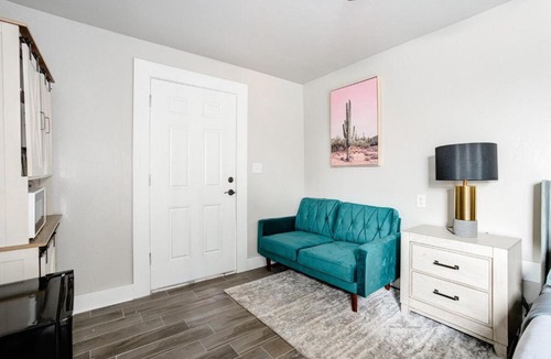 Central Oklahoma City House | Cute Studio Nears Topgolf