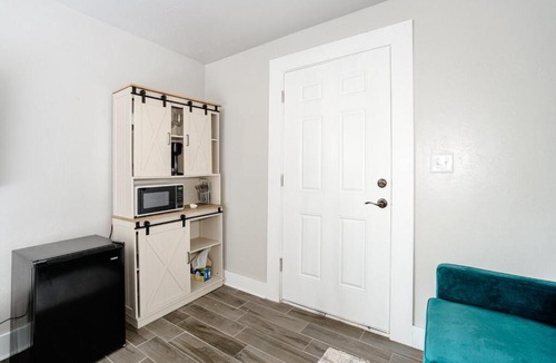 Central Oklahoma City House | Cute Studio Nears Topgolf