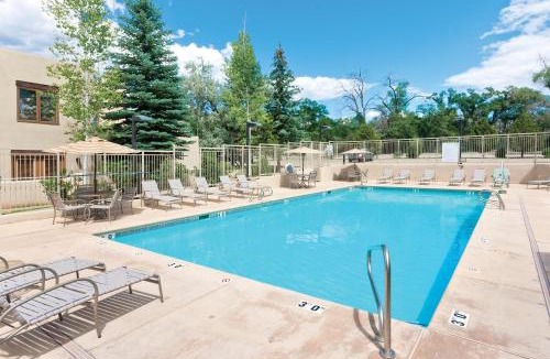 Taos House | CW Taos Resort Two 1BR Suites
