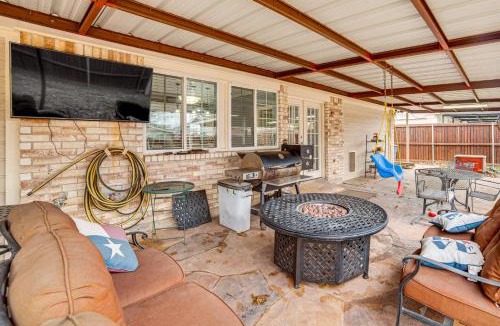 Duncanville House | Dallas Area Home w/Hot Tub, Families Welcome!