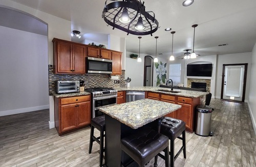 Euless House | Dallas AT&T Stadium/Private pool Oasis/3 bed Home