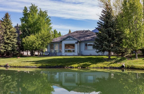 Dalton Ranch House | Dalton Ranch Home on the 12th Fairway - Water and Mountain Views