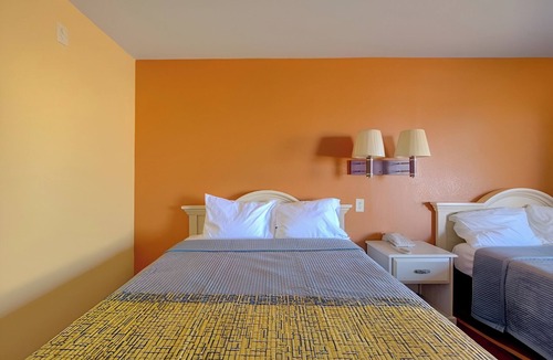 Harker Heights Hotel | Dana Peak Nature Retreat | Hiking & Mountain Biking Trails 10 Mins Away