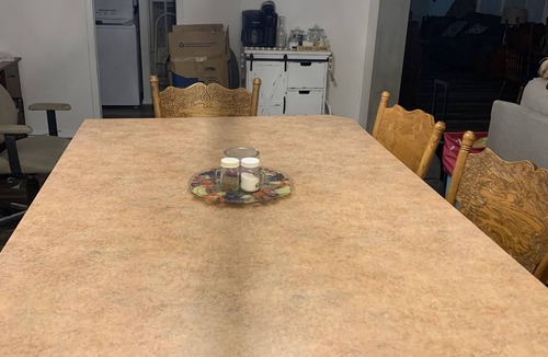 Rover House | Davis Ranch in beautiful Plainview Arkansas next to Nimrod Lake. Pet Friendly.