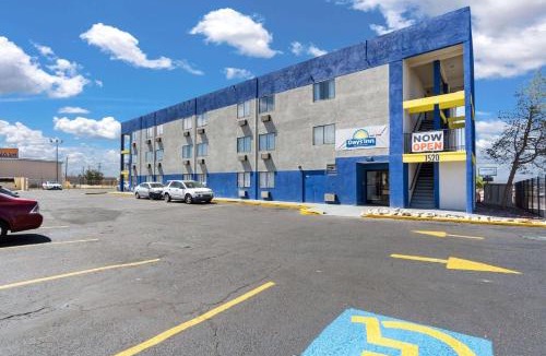 Northeast Heights Hotel | Days-Inn by Wyndham Albuquerque I-25