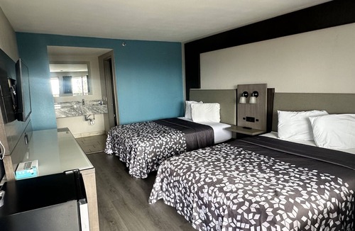 Biggs Field Hotel | Days Inn by Wyndham El Paso I-10 East
