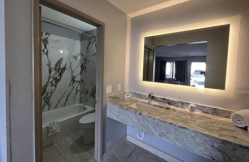 Biggs Field Hotel | Days Inn by Wyndham El Paso I-10 East