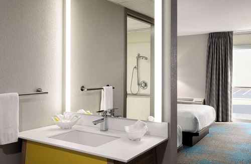 Grand Island Hotel | Days Inn by Wyndham Grand Island I-80