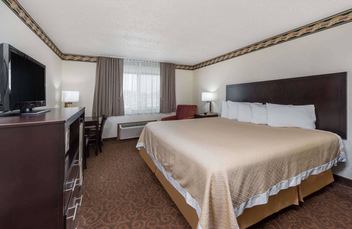Mexico Hotel | Days Inn by Wyndham Mexico