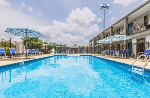 Natchitoches Hotel | Days Inn by Wyndham Natchitoches