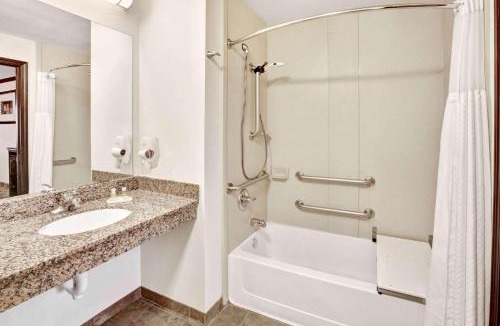 South Oklahoma City Hotel | Days Inn by Wyndham Oklahoma City/Moore