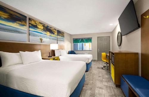 Ruidoso Downs Hotel | Days Inn by Wyndham Ruidoso Downs