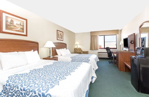 Sidney Hotel | Days Inn by Wyndham Sidney