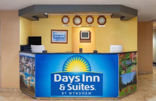 Airway Heights Hotel | Days Inn & Suites by Wyndham Spokane Airport Airway Heights
