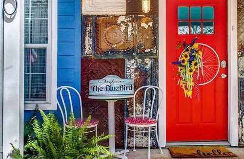 Wills Point Cottage | Delightfully Cozy Texas Cottage Rental Ideal for a Romantic Getaway near Dallas