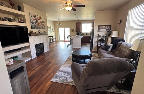 Thornton House | Denver City Escape