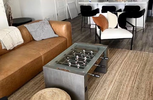 Commerce City House | Denver International Airport on your doorstep.