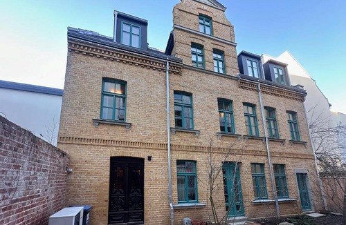 Lindenau Apartment | Design Studio in Hinterhof-Remise