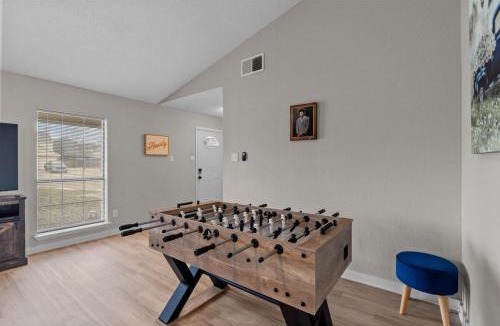 Flower Mound House | DFW Retreat - Pool, Spa & Minutes to Dallas & Fort Worth