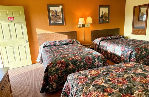 Dickens Hotel | Dickens Country Stays