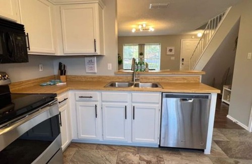 Northwest Crossing House | Discounted Relaxing Suite-Fast Wi-Fi-near SeaWorld & Six Flags