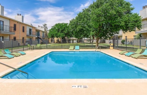 Lubbock Apartment | District West 2BR near shopping & dining