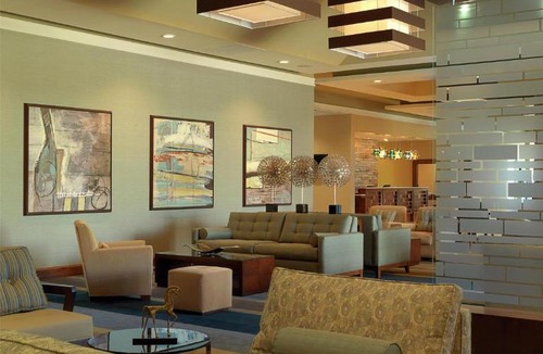 Collinsville Hotel | DoubleTree by Hilton Collinsville/St.Louis